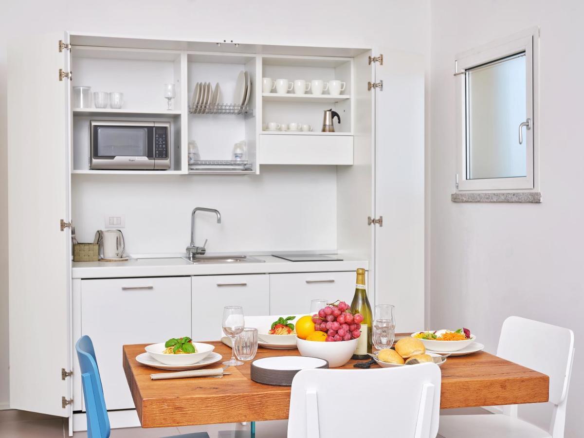Felix Hotels - Hotel Residence Porto San Paolo Экстерьер фото