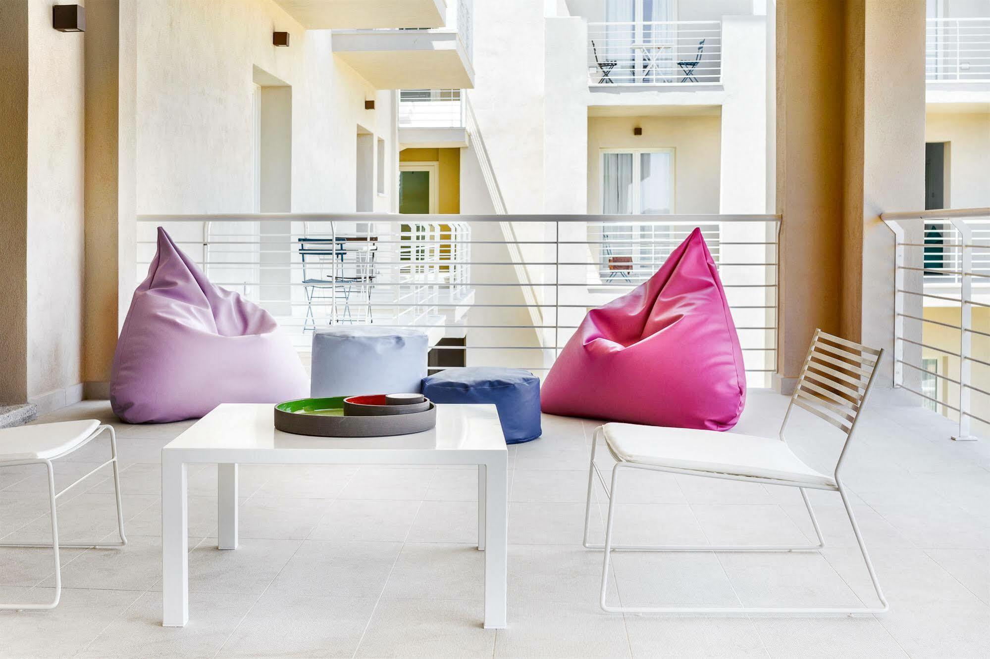 Felix Hotels - Hotel Residence Porto San Paolo Экстерьер фото